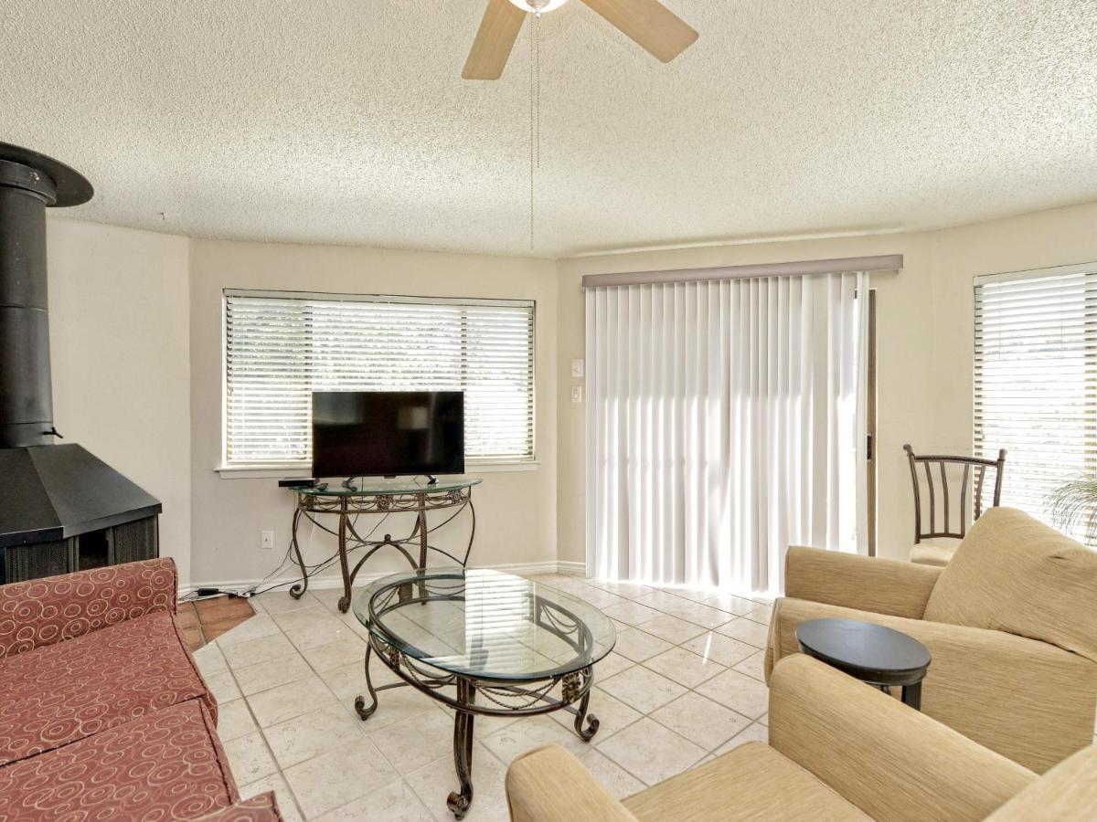 Lake Travis Bungalow Casita Golden Rod #2 莱克韦 外观 照片